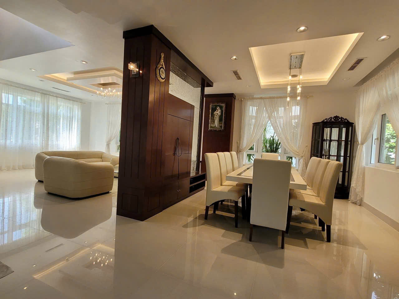 Cho Thuê Biệt Thự Phú Gia Phú Mỹ Hưng Q7 Full Nội Thất